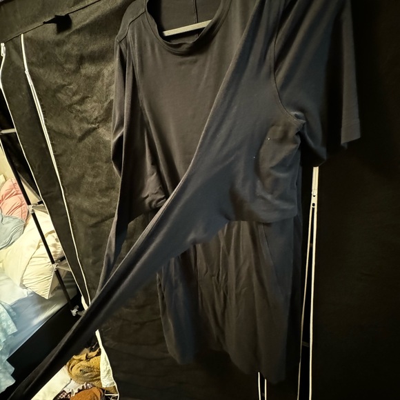 Beautiful Super Soft Black Lululemon wrap dress , woman’s size 8  I paid $167.24 - Picture 4 of 5